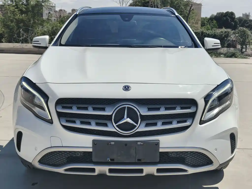 Mercedes-Benz GLA 2017 — фото 2
