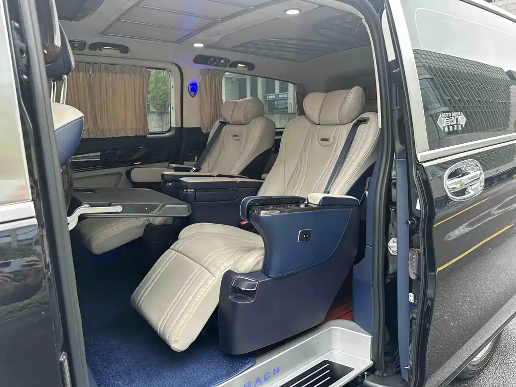 Mercedes-Benz Vito 2022 — фото 10