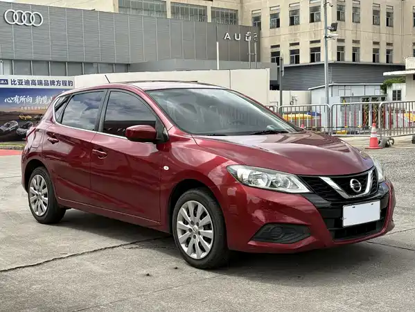 Nissan Tiida 2018