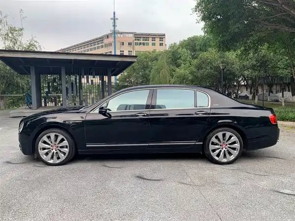 Bentley Flying Spur 2012