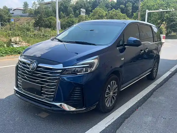 Buick GL8 2023