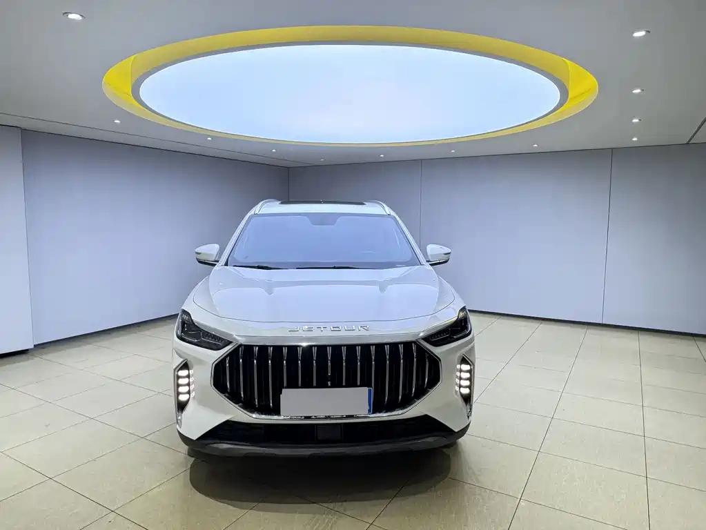 Jetour X70 PLUS 2023 — фото 2