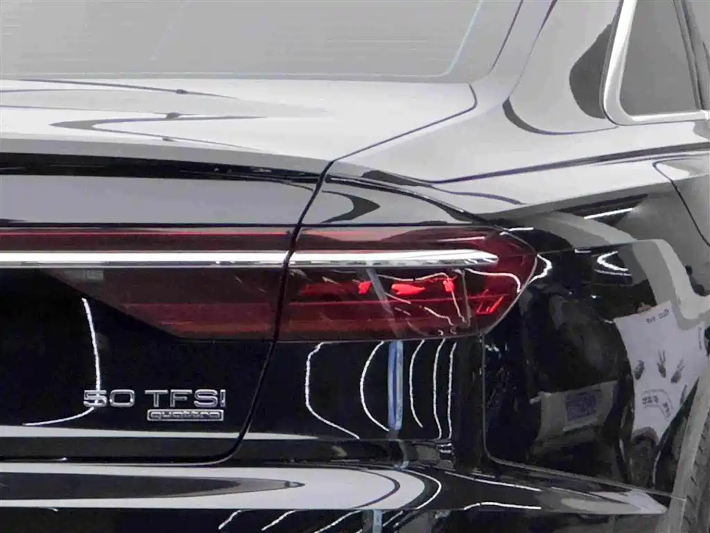 Audi A8 2023