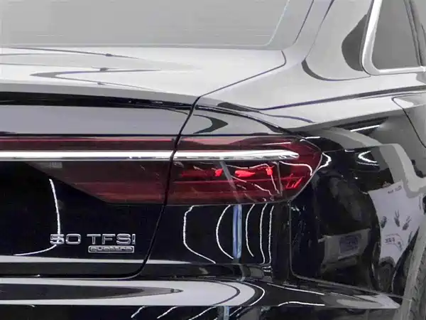 Audi A8 2023