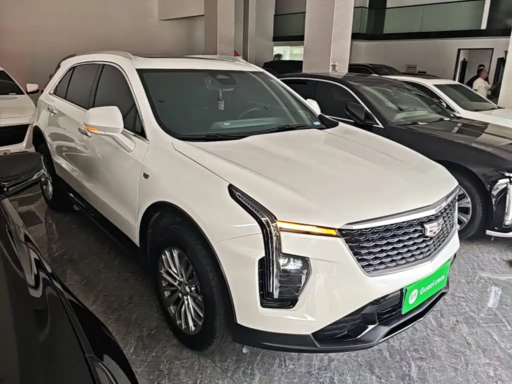 Cadillac XT4 2024 — фото 4