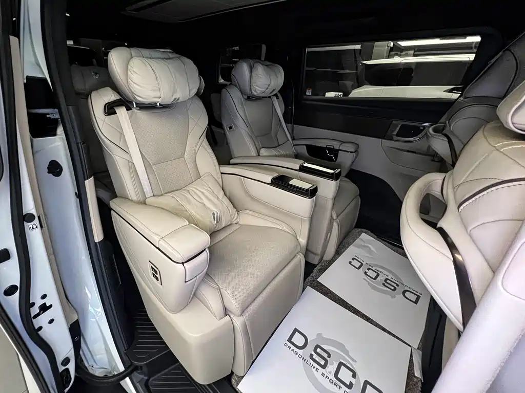Toyota Alphard 2024 — фото 11