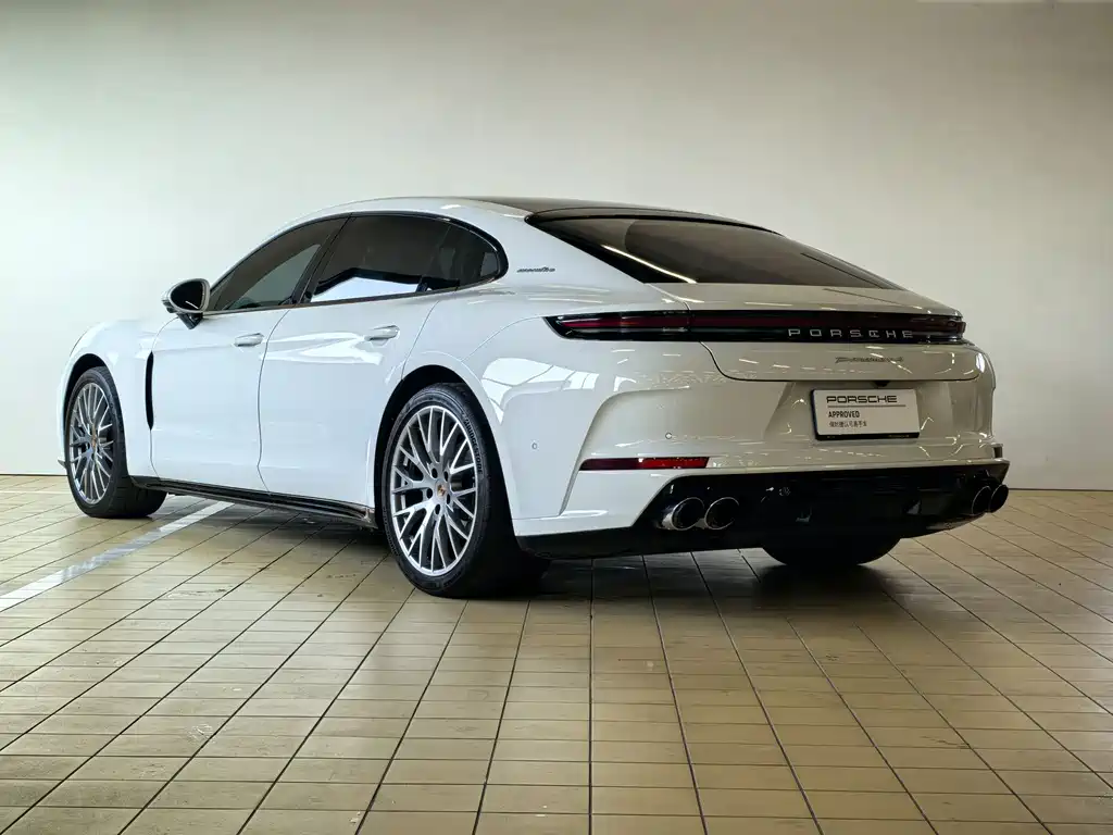 Porsche Panamera 2025 — фото 5
