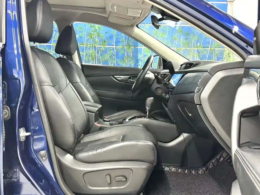 Nissan X-Trail 2018 — фото 13