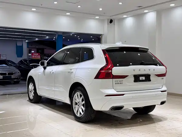 Volvo XC60 2019