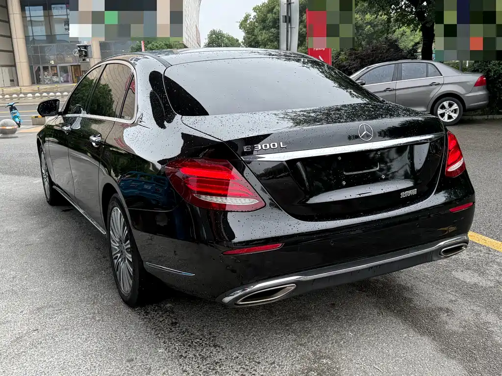 Mercedes-Benz E-Class 2020 — фото 14
