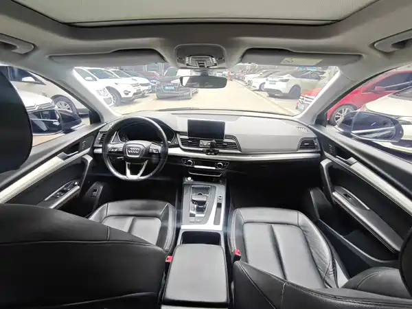 Audi Q5L 2019