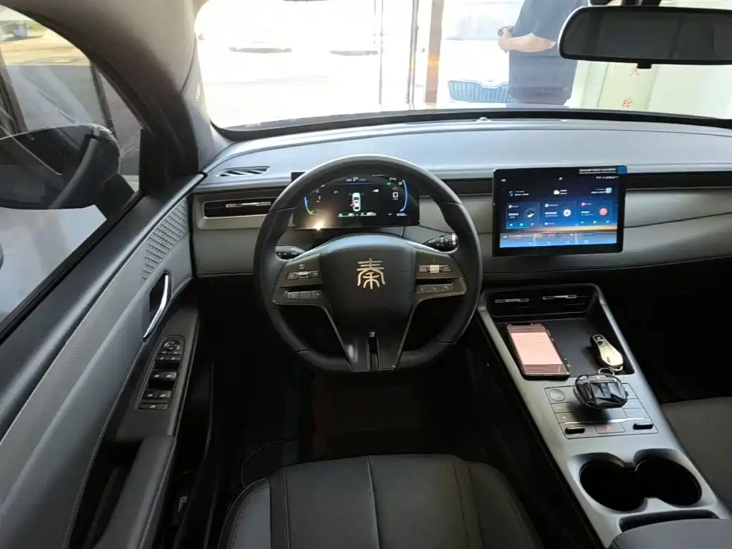 BYD Qin PLUS 2025 — фото 11