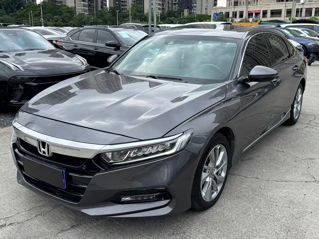 Honda Accord 2020 — фото 1