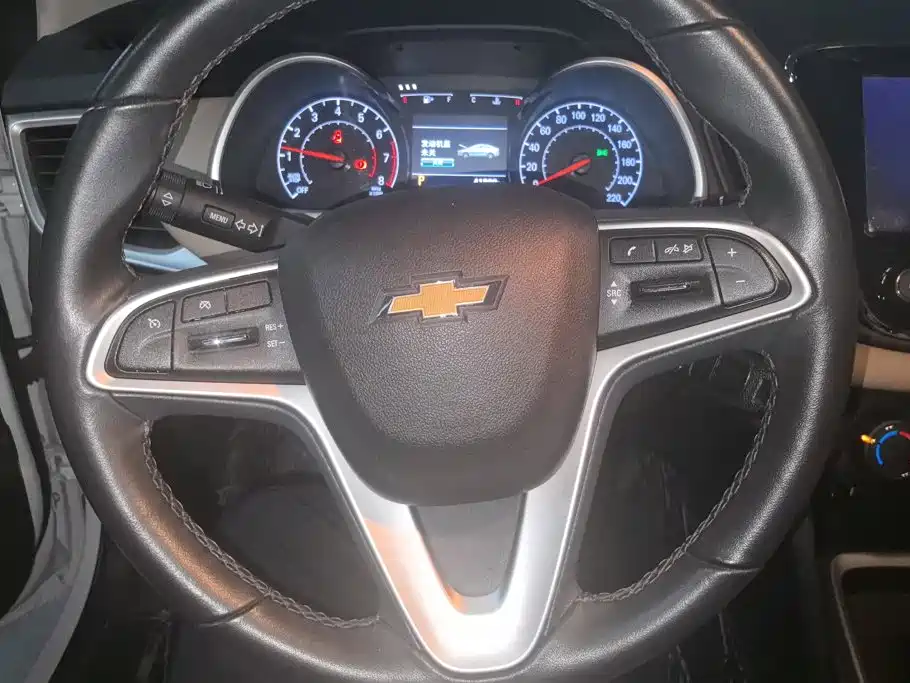 Chevrolet Cruze 2021 — фото 15