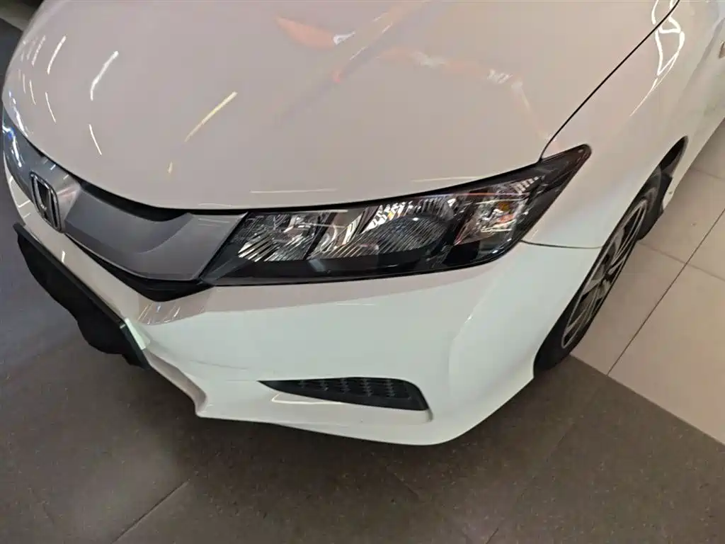 Honda City 2016 — фото 18