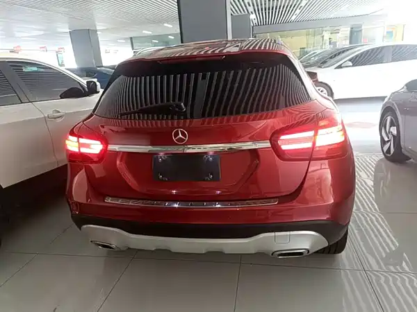 Mercedes-Benz GLA 2018