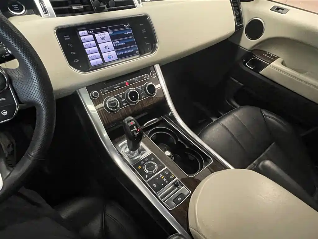 Land Rover Sport 2015 — фото 13