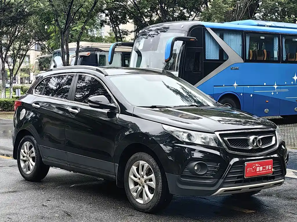 BAIC Senova X55 2016 — фото 3