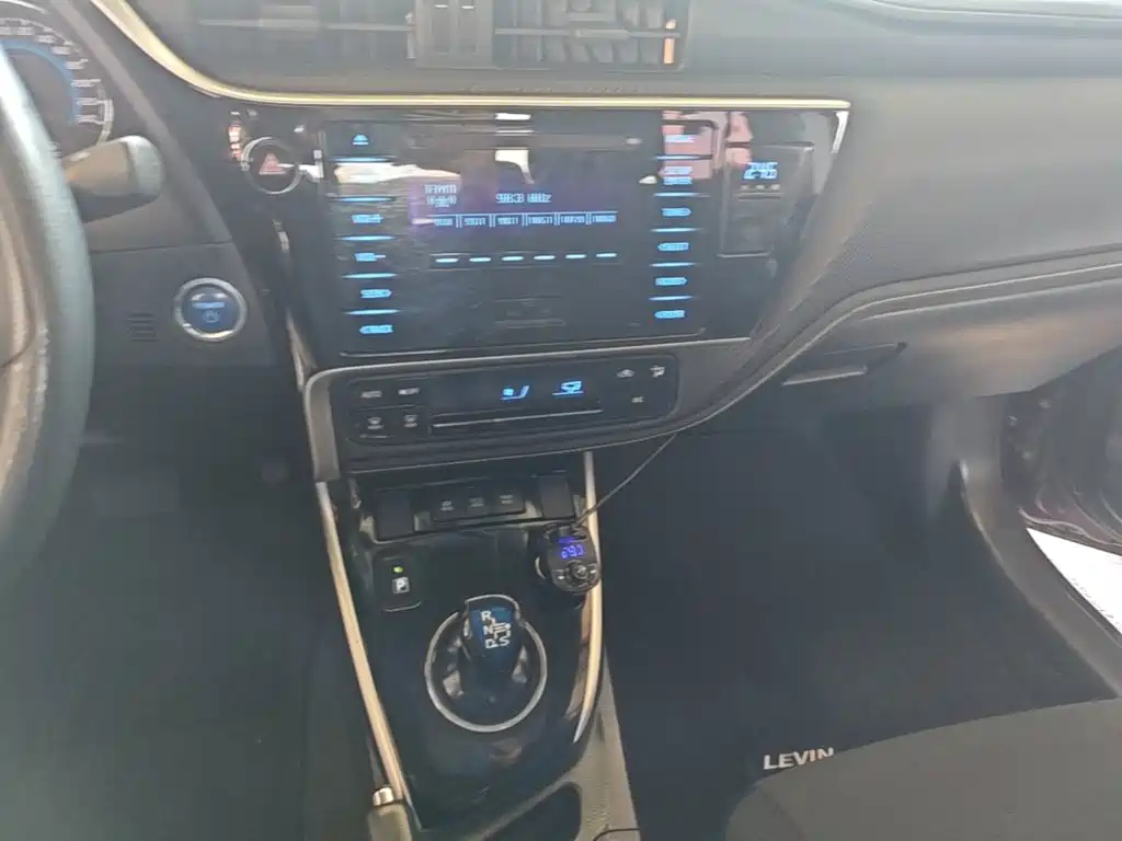 Toyota Levin 2017 — фото 13