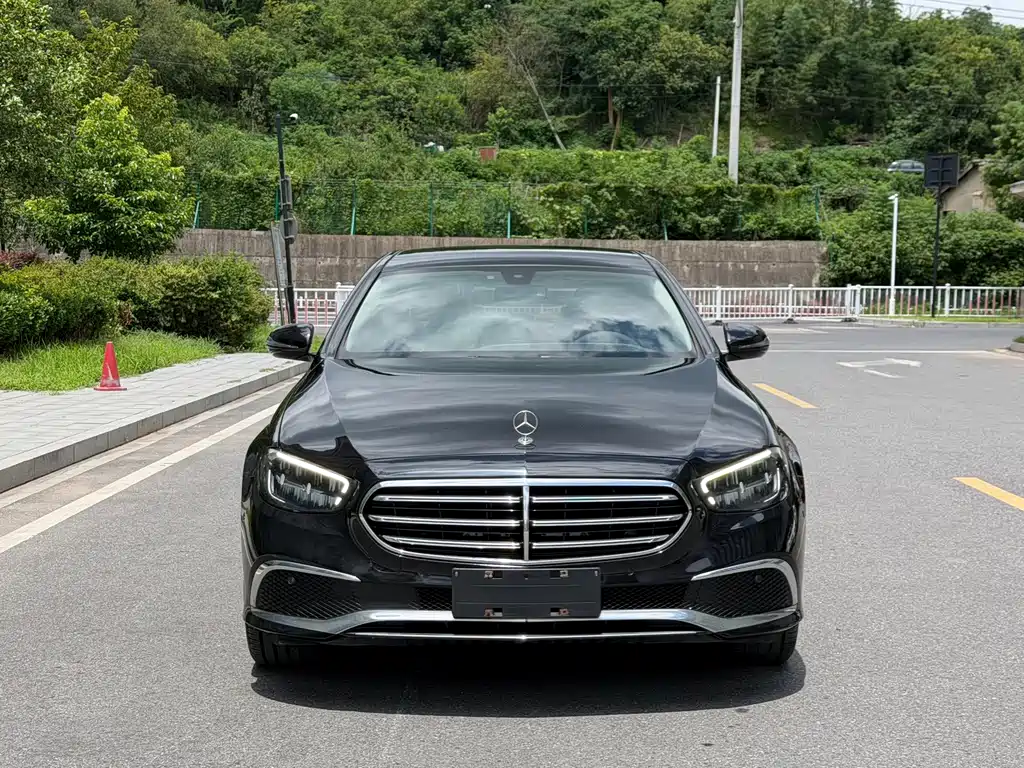 Mercedes-Benz E-Class 2020 — фото 2