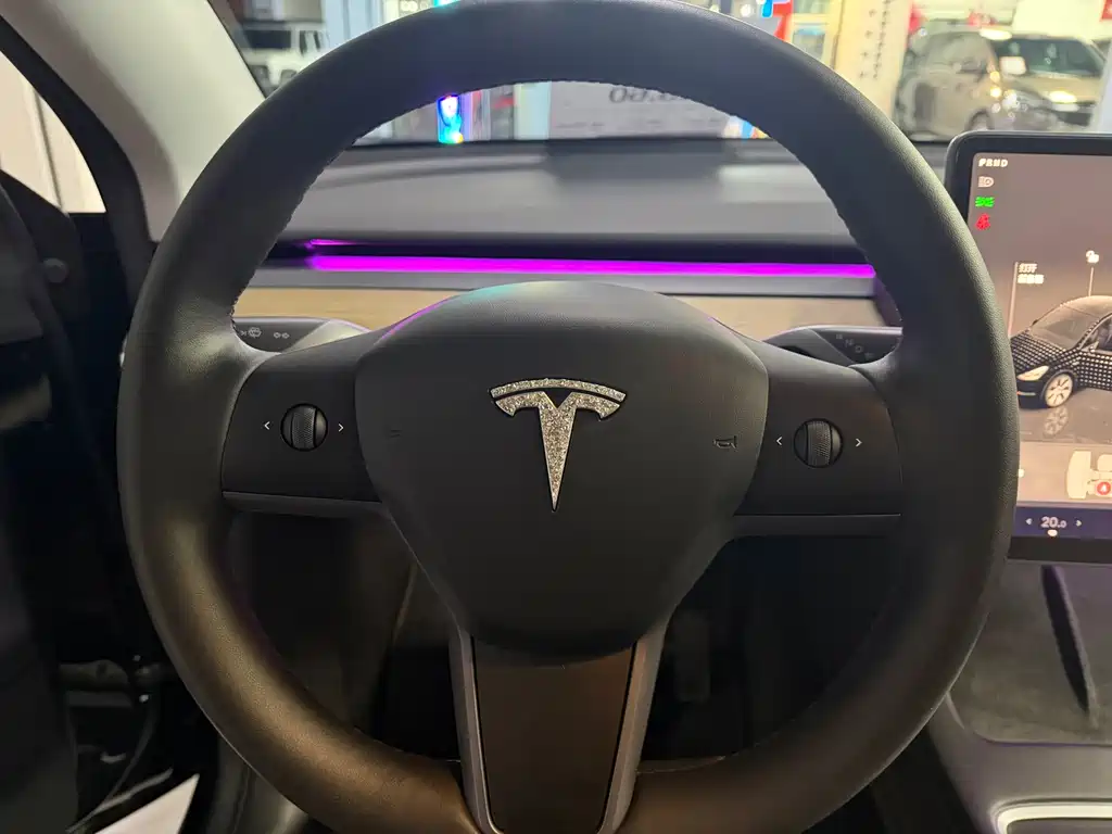 Tesla Model Y 2023 — фото 20