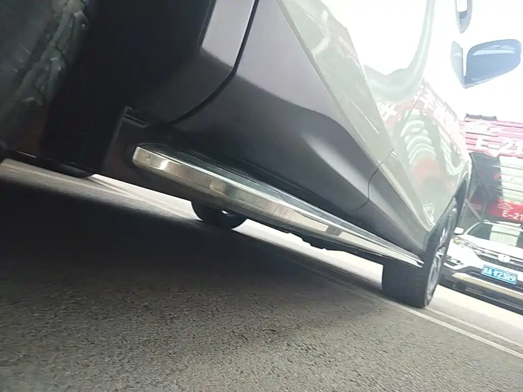 Toyota RAV4 2015 — фото 21