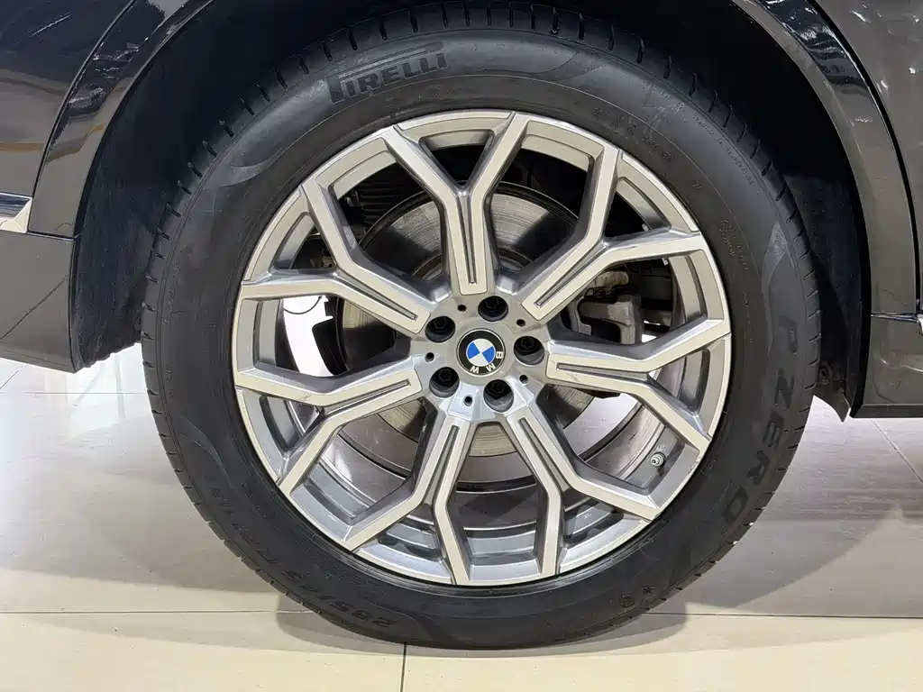 BMW X7 2023 — фото 13
