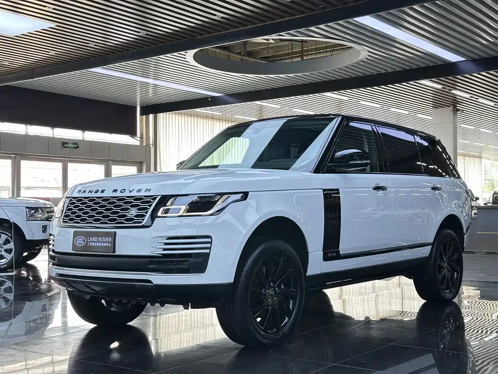 Land Rover Range Rover 2018 — фото 1