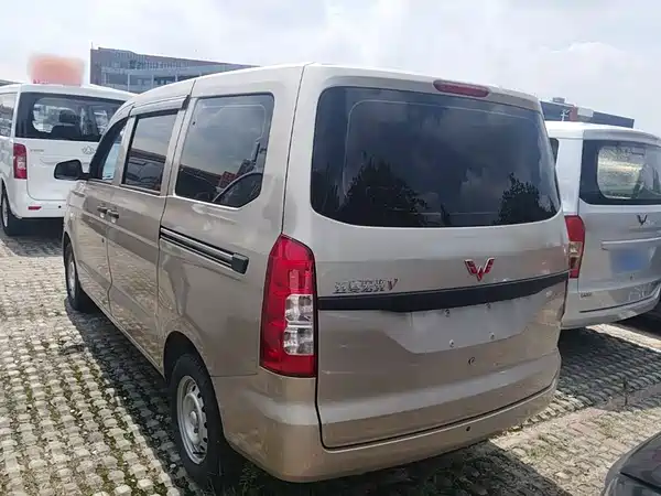 Wuling Hongguang V 2024
