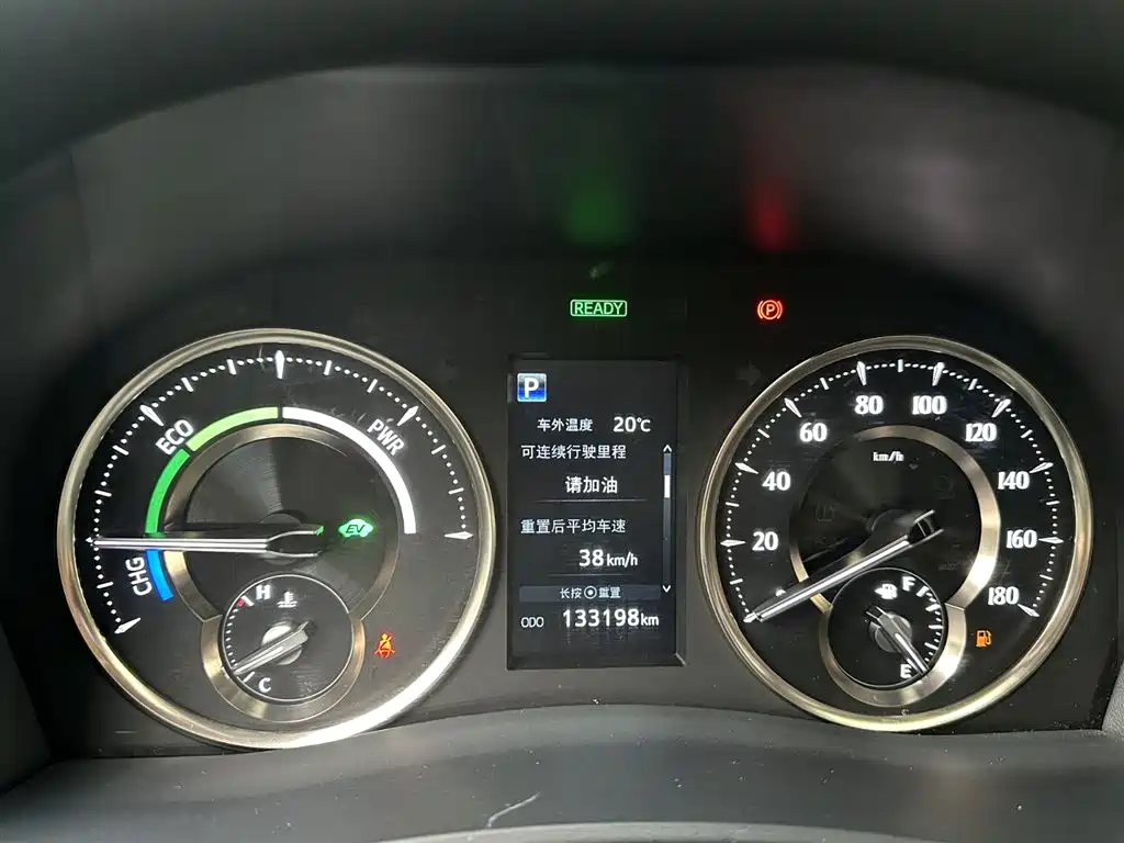 Toyota Vellfire 2021 — фото 28