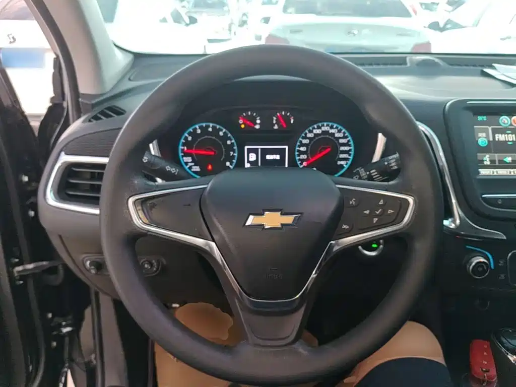 Chevrolet Equinox 2018 — фото 11