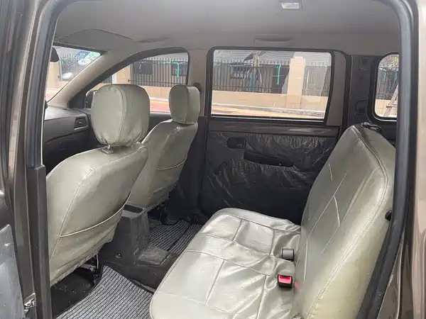 Wuling Hongguang 2016