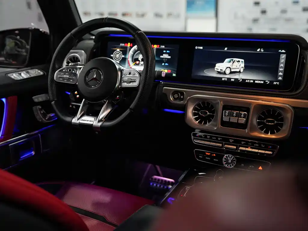 Mercedes-Benz G-Class AMG 2021 — фото 18