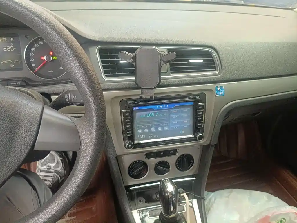 Volkswagen Gran Lavida 2015