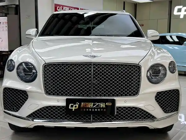 Bentley Bentayga 2022