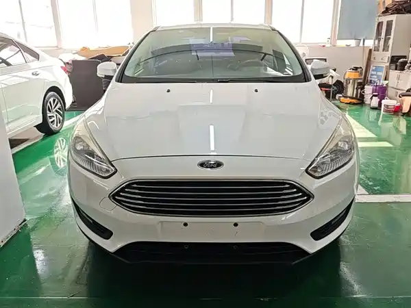 Ford Focus 2015