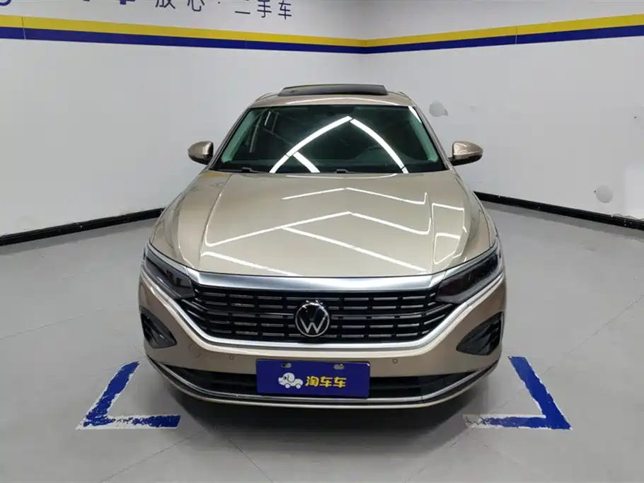 Volkswagen Passat 2022