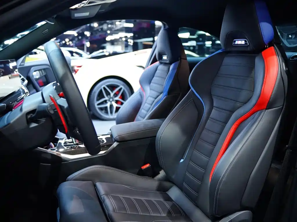 BMW M2 2025 — фото 15