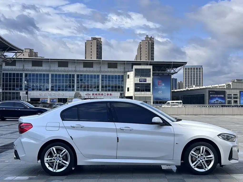 BMW 1 Series 2020