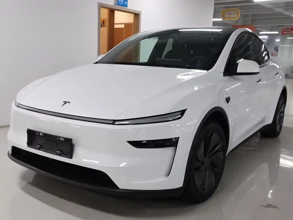 Tesla Model Y 2026