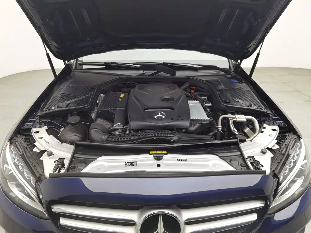 Mercedes-Benz C-Class 2016