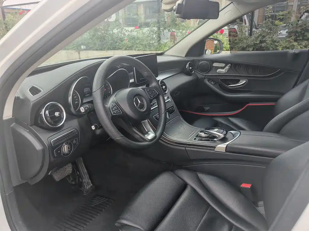 Mercedes-Benz C-Class 2015