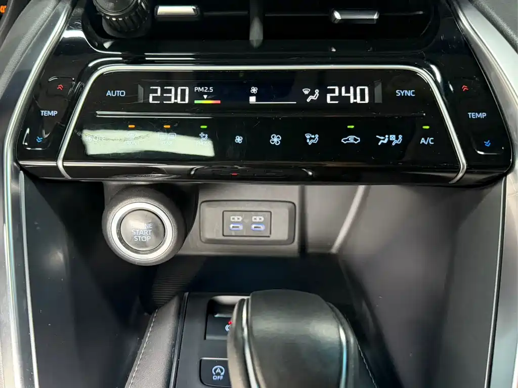 Toyota Harrier 2021 — фото 13