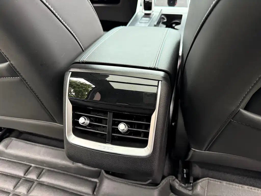 Chery Tiggo 7 PLUS 2022 — фото 11