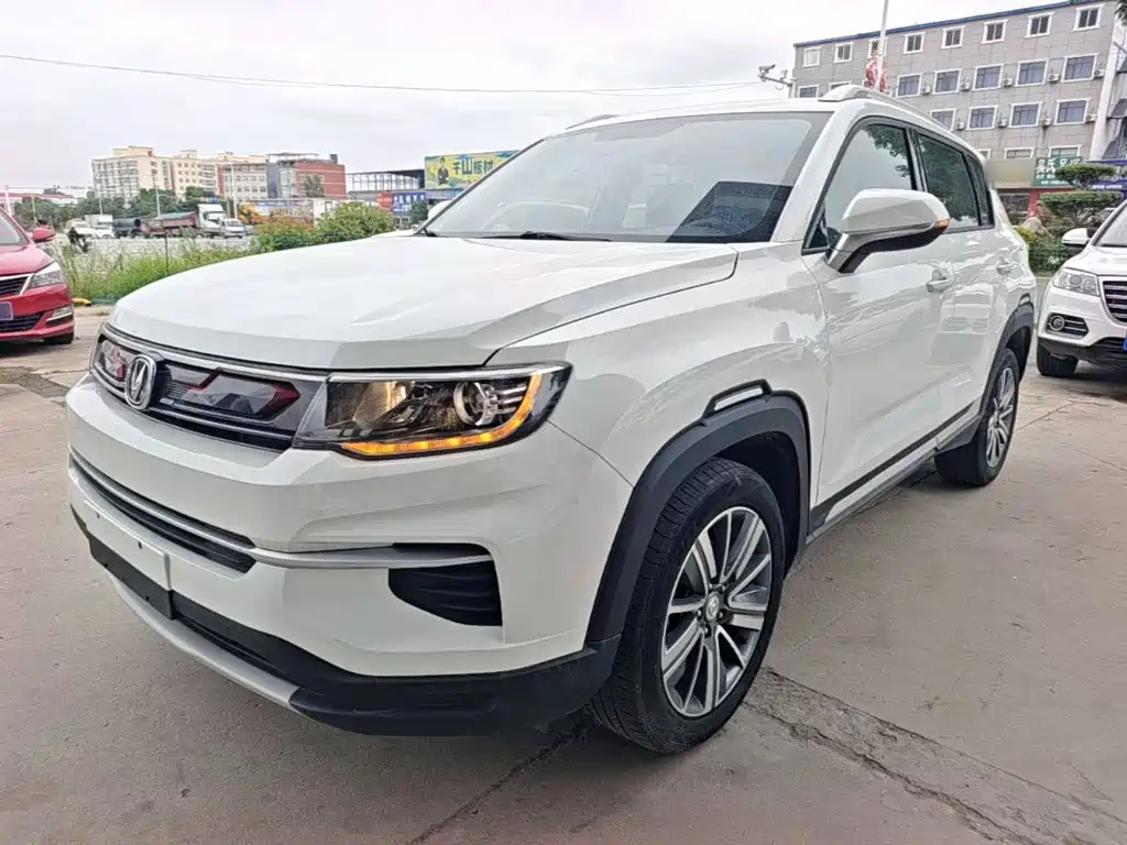 Changan CS35PLUS 2020 — фото 2