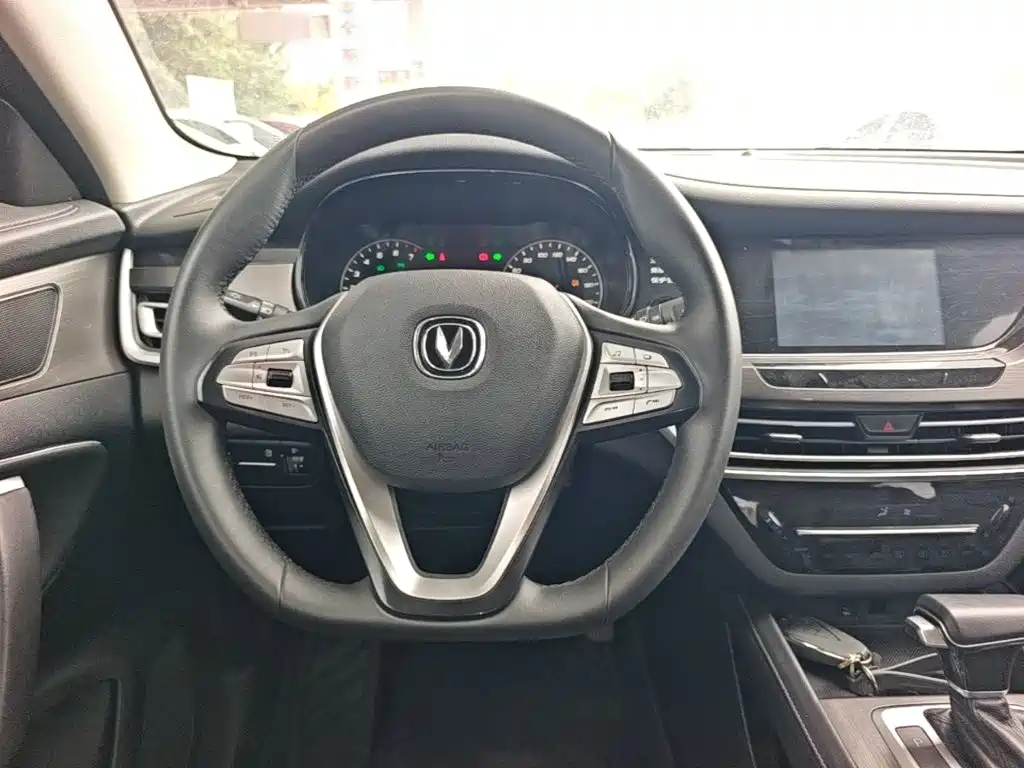 Changan CS35PLUS 2020 — фото 11