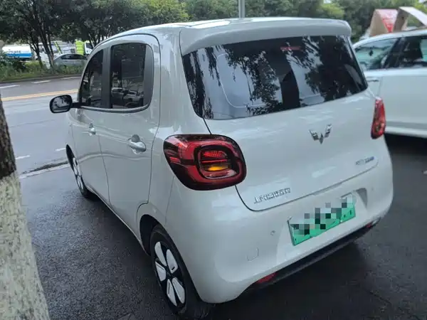 Wuling Hongguang MINIEV 2025