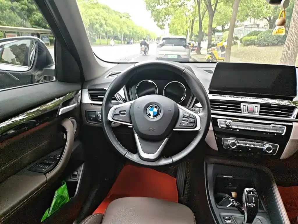 BMW X1 2022