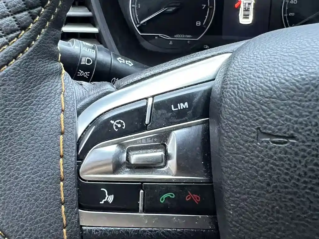 Geely Vision X6 2021