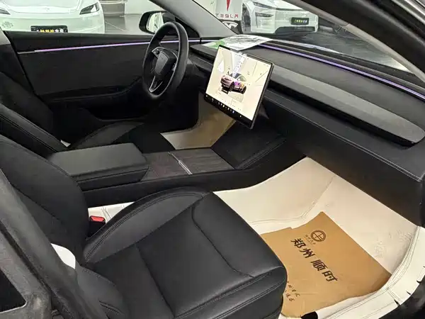 Tesla Model 3 2026